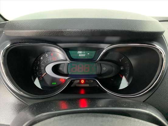 RENAULT-CAPTUR-1.6 16V SCE FLEX BOSE X-TRONIC RENAULT-CAPTUR-2021