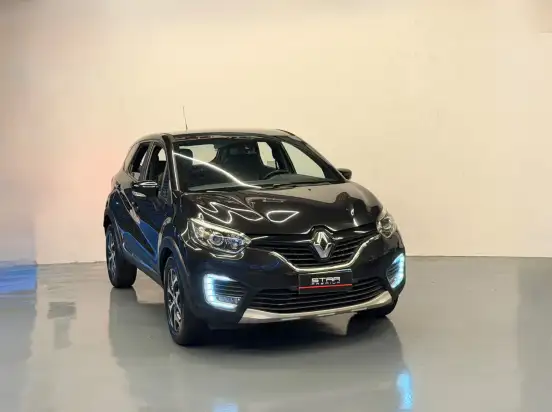RENAULT-CAPTUR-2019
