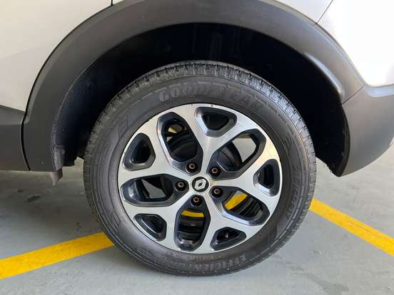 RENAULT-CAPTUR-2.0 16V HI-FLEX INTENSE AUTOMÁTICO RENAULT-CAPTUR-2021
