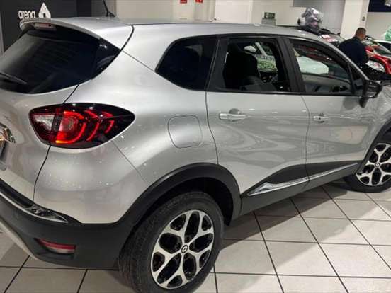 RENAULT-CAPTUR-2.0 16V HI-FLEX INTENSE AUTOMÁTICO RENAULT-CAPTUR-2021