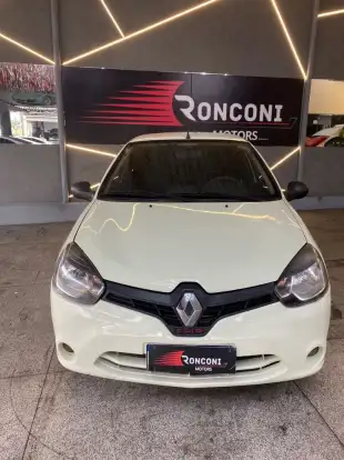 RENAULT-CLIO-2013