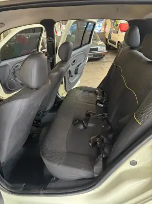 RENAULT-CLIO-2013