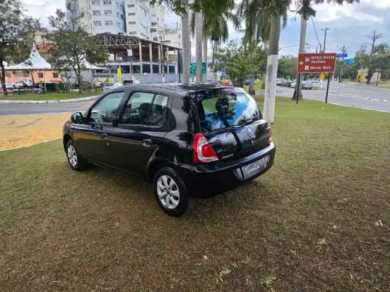 RENAULT-CLIO-1.0 EXPRESSION 16V FLEX 4P MANUAL RENAULT-CLIO-2015