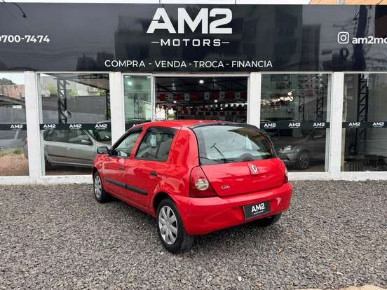RENAULT-CLIO-2010