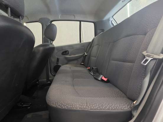 RENAULT-CLIO-2011