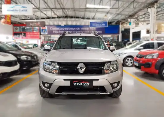 RENAULT-DUSTER-2015