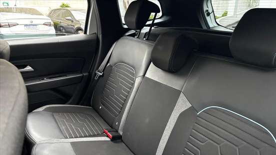 RENAULT-DUSTER-2025