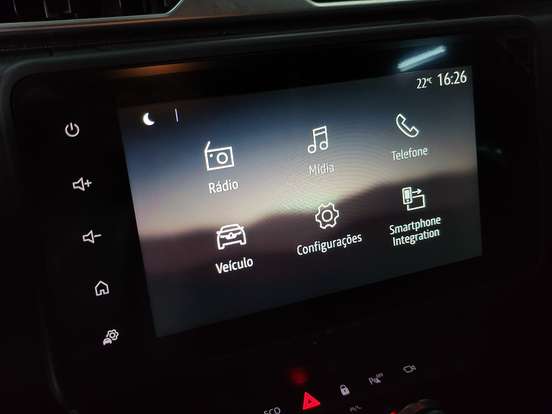 RENAULT-DUSTER-2023