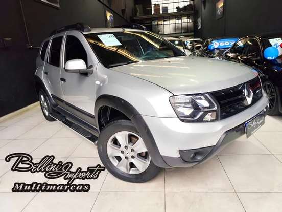 RENAULT-DUSTER-2019