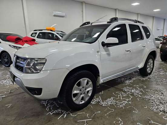 RENAULT-DUSTER-2016