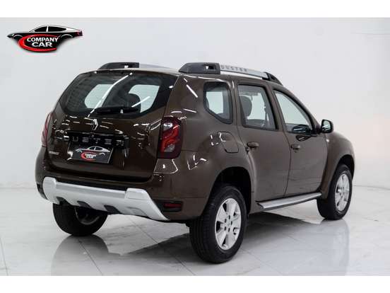 RENAULT-DUSTER-2016