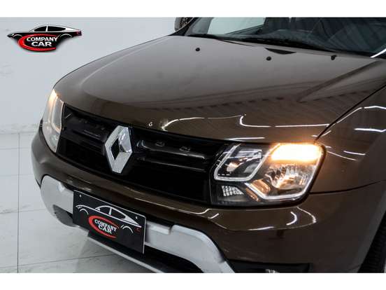 RENAULT-DUSTER-2016
