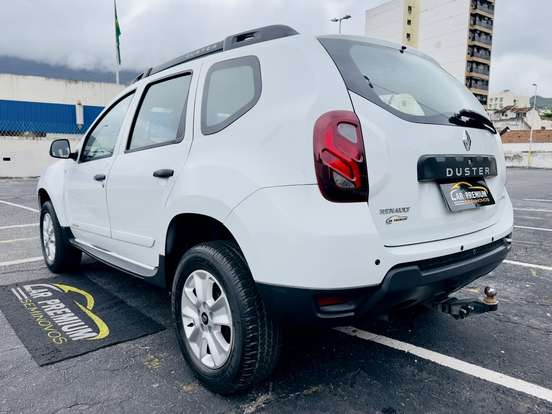 RENAULT-DUSTER-2019