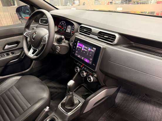RENAULT-DUSTER-2020