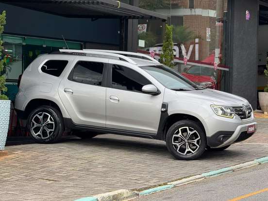 RENAULT-DUSTER-2020
