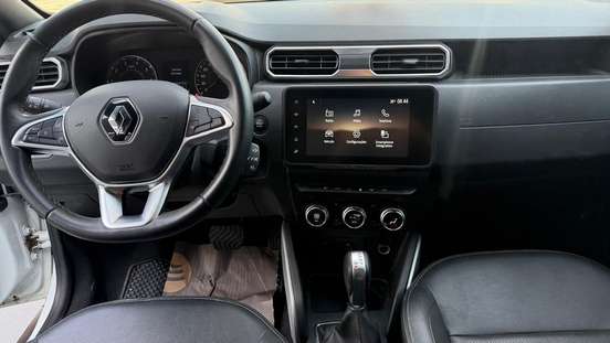 RENAULT-DUSTER-2023