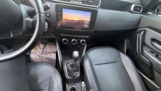 RENAULT-DUSTER-2023