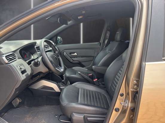 RENAULT-DUSTER-2020