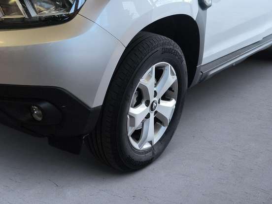 RENAULT-DUSTER-2025
