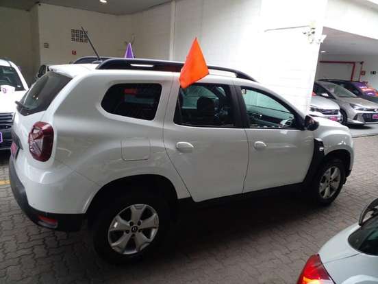 RENAULT-DUSTER-2025