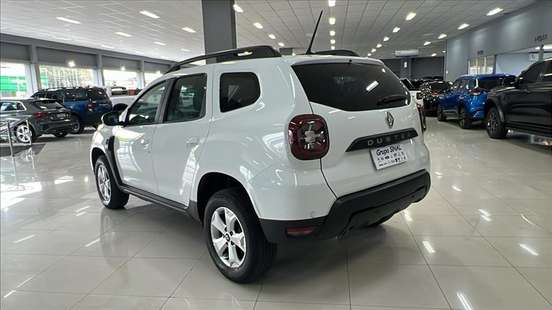 RENAULT-DUSTER-2023