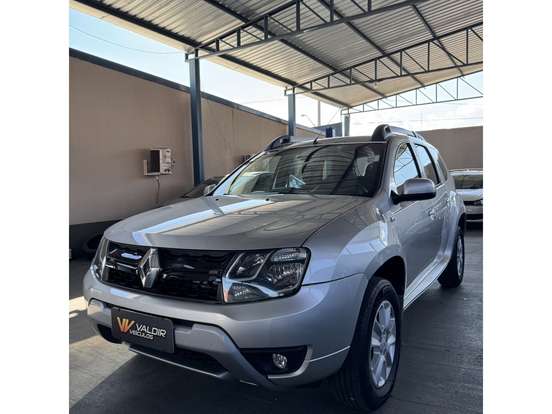 RENAULT-DUSTER-2016