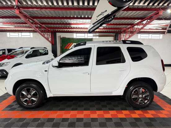 RENAULT-DUSTER-2015