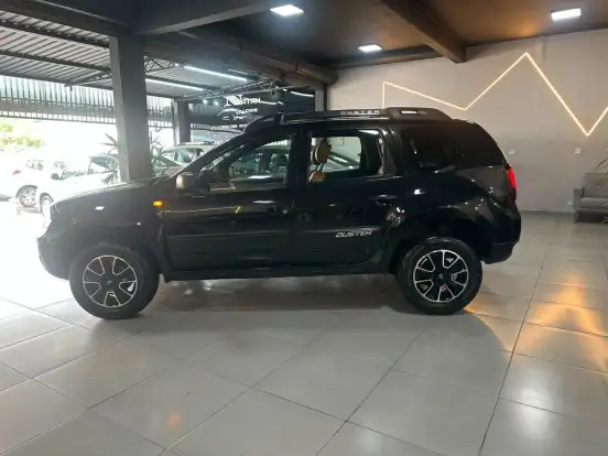 RENAULT-DUSTER-2019