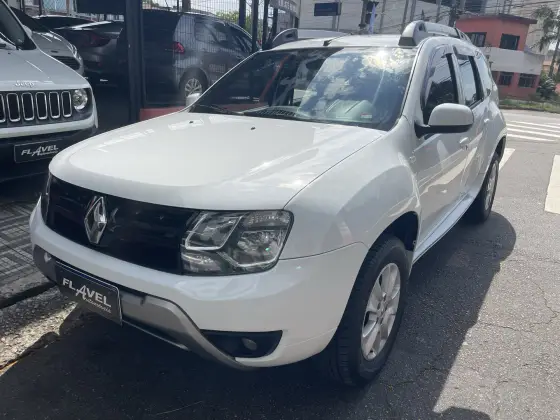 RENAULT DUSTER 2.0 DYNAMIQUE 4X2 16V FLEX 4P AUTOMÁTICO