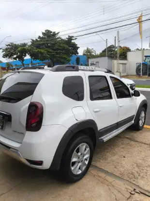 RENAULT-DUSTER-2.0 DYNAMIQUE 4X2 16V FLEX 4P AUTOMÁTICO RENAULT-DUSTER-2015
