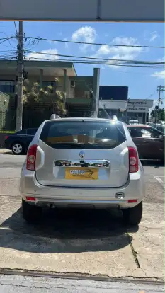 RENAULT-DUSTER-2013
