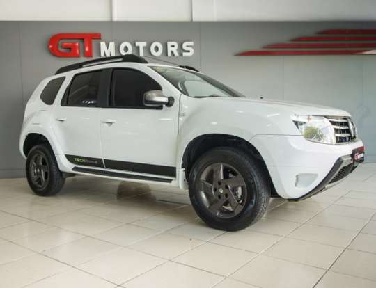 RENAULT-DUSTER-2014