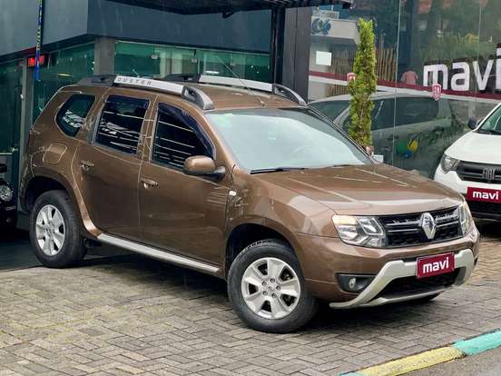 RENAULT-DUSTER-2015