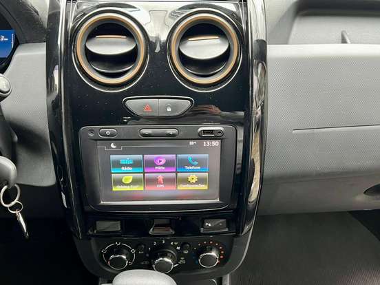 RENAULT-DUSTER-2015