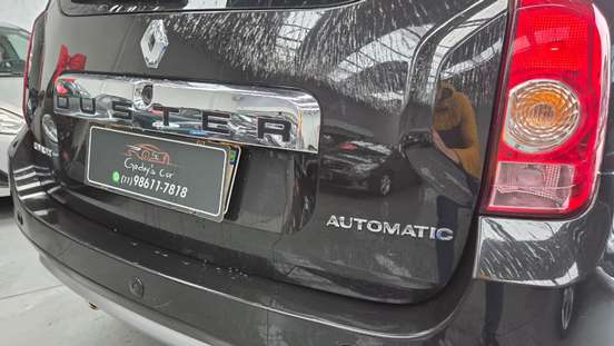 RENAULT-DUSTER-2014