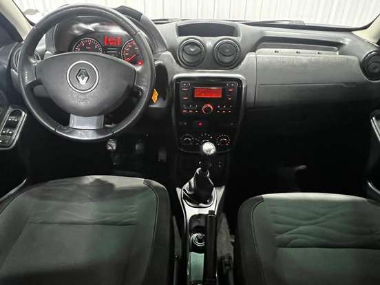 RENAULT-DUSTER-2013