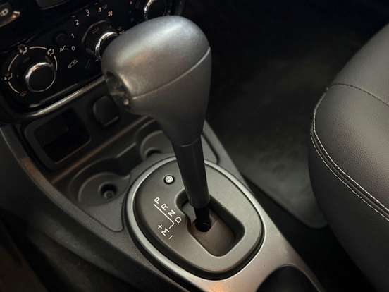RENAULT-DUSTER-2013