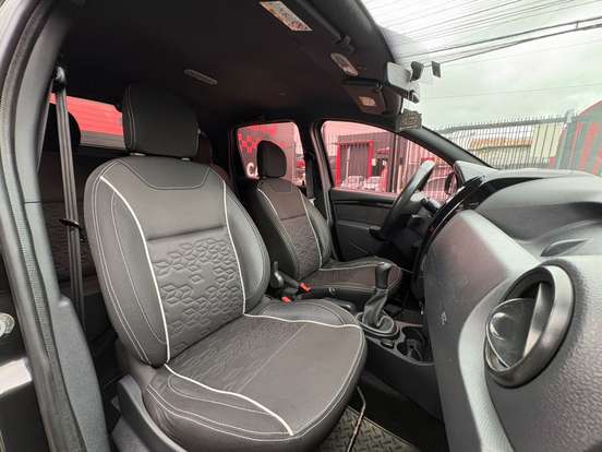 RENAULT-DUSTER OROCH-1.6 16V FLEX DYNAMIQUE 4P MANUAL RENAULT-DUSTER OROCH-2016