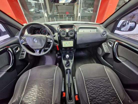 RENAULT-DUSTER OROCH-2021