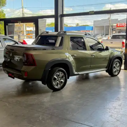 RENAULT-DUSTER OROCH-2019