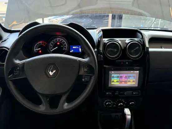 RENAULT-DUSTER OROCH-2019