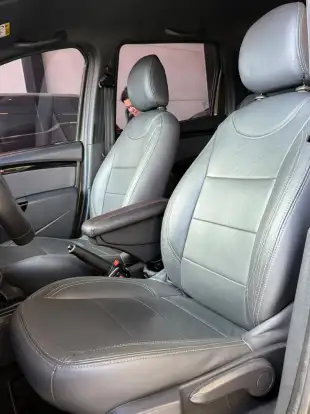 RENAULT-DUSTER OROCH-2019