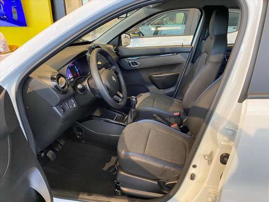 RENAULT-KWID-1.0 12V SCE FLEX INTENSE MANUAL RENAULT-KWID-2026