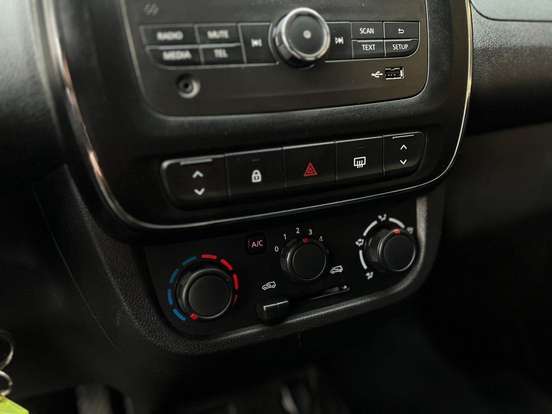 RENAULT-KWID-2023