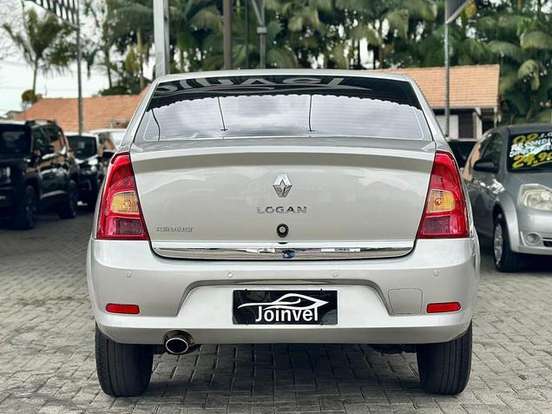 RENAULT-LOGAN-1.0 EXPRESSION 16V FLEX 4P MANUAL RENAULT-LOGAN-2013