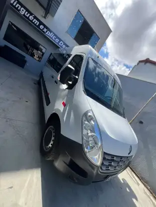 RENAULT-MASTER-2021
