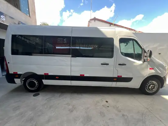 RENAULT-MASTER-2021