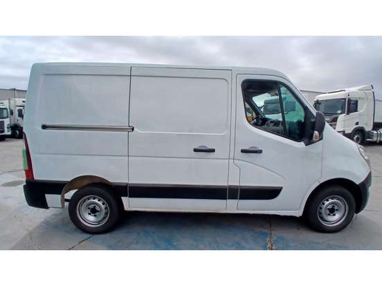 RENAULT-MASTER-2.3 DCI DIESEL FURGÃO L1H1 3P MANUAL RENAULT-MASTER-2021