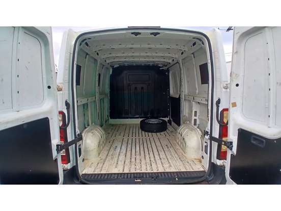 RENAULT-MASTER-2021
