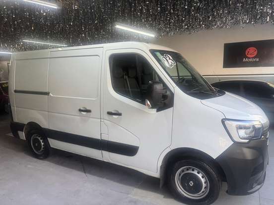 RENAULT-MASTER-2022